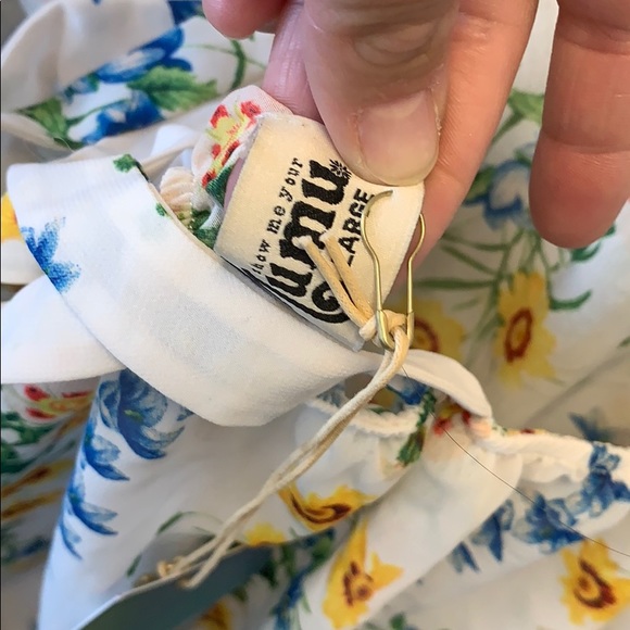 Dress! - Picture 4 of 5